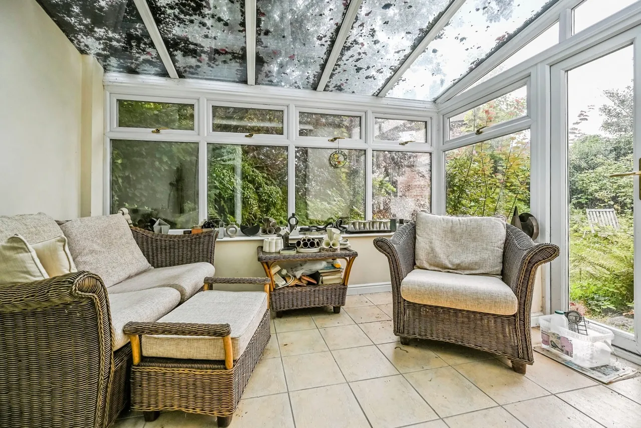 Beech Lawn, Liverpool, L19, photo 8