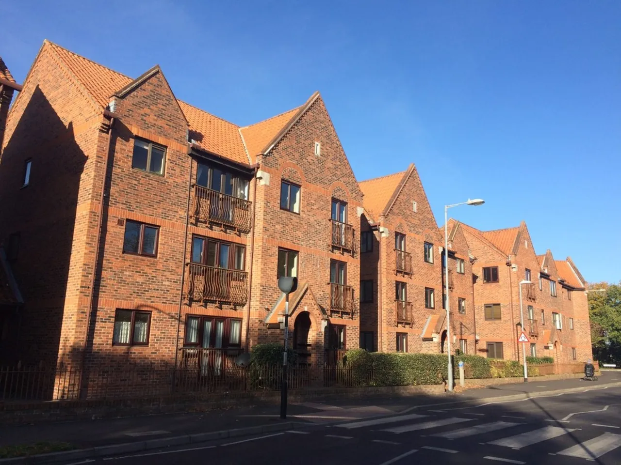 2 bed flat to rent — Tynedale Square, Highwoods