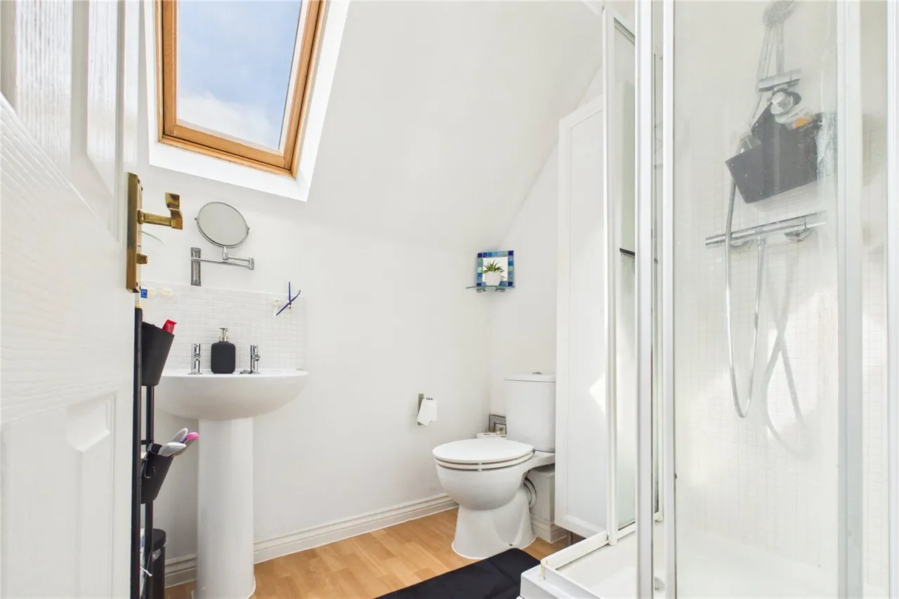Fallows Road, Padworth, RG7, photo 15