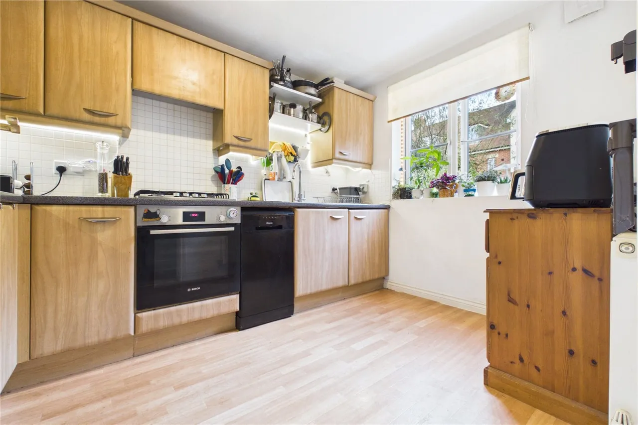 Fallows Road, Padworth, RG7, photo 5