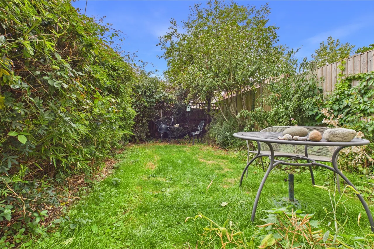 Fallows Road, Padworth, RG7, photo 4