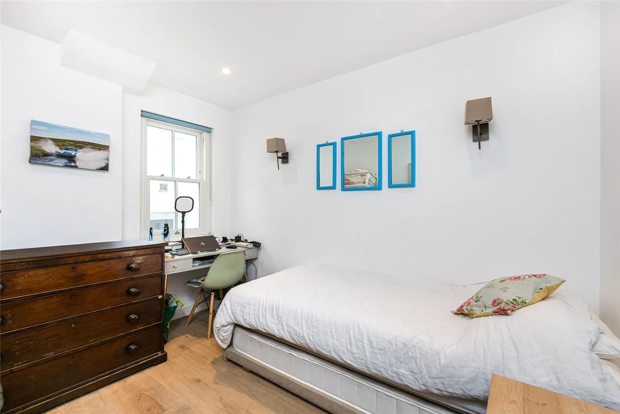 The Old Post House, Churton Place, London, SW1V, photo 4