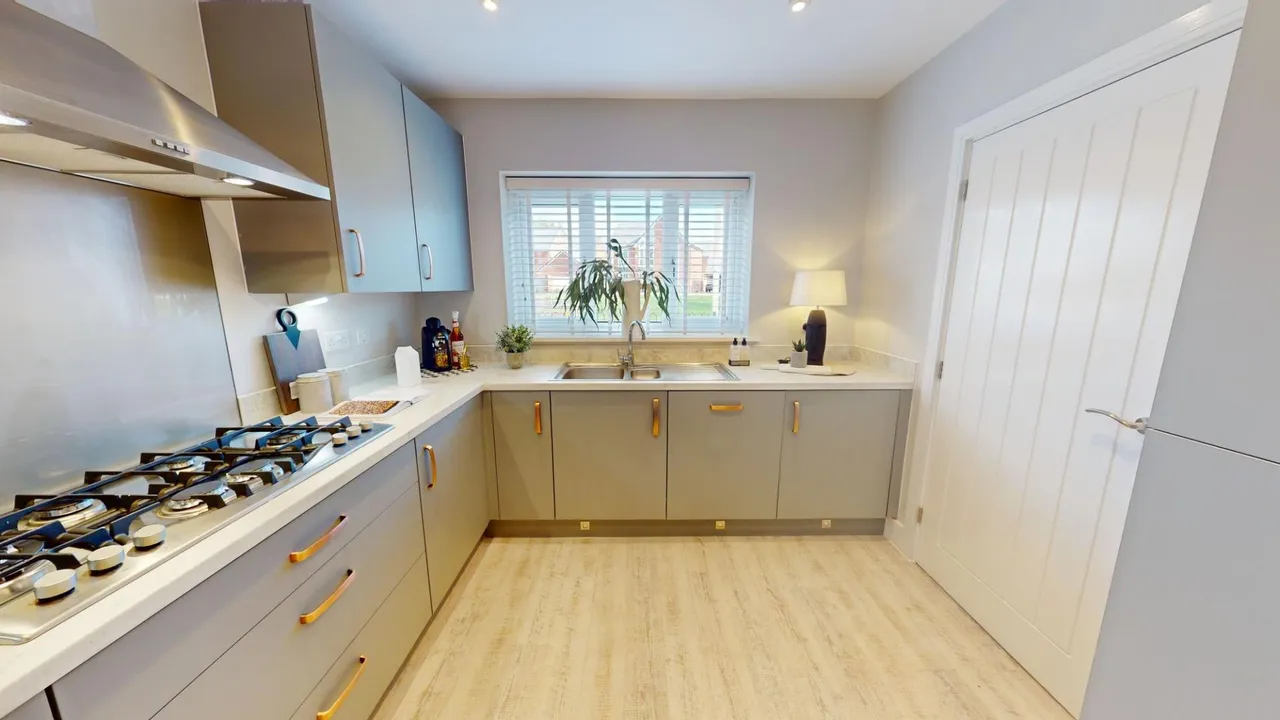 The Colleywell, Blythe Fields, ST11, photo 4