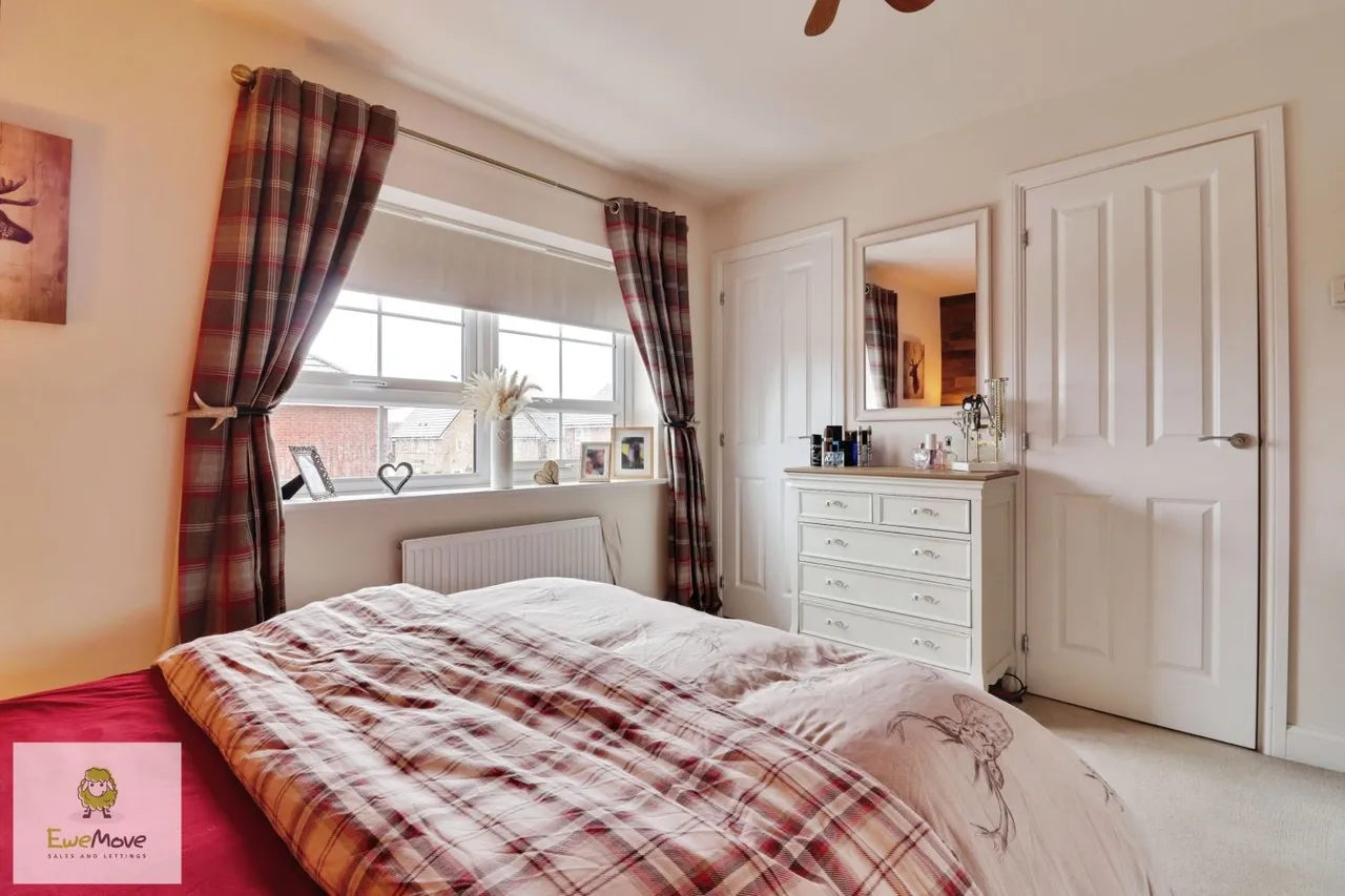 Wadeley Close, Hednesford, WS12, photo 11
