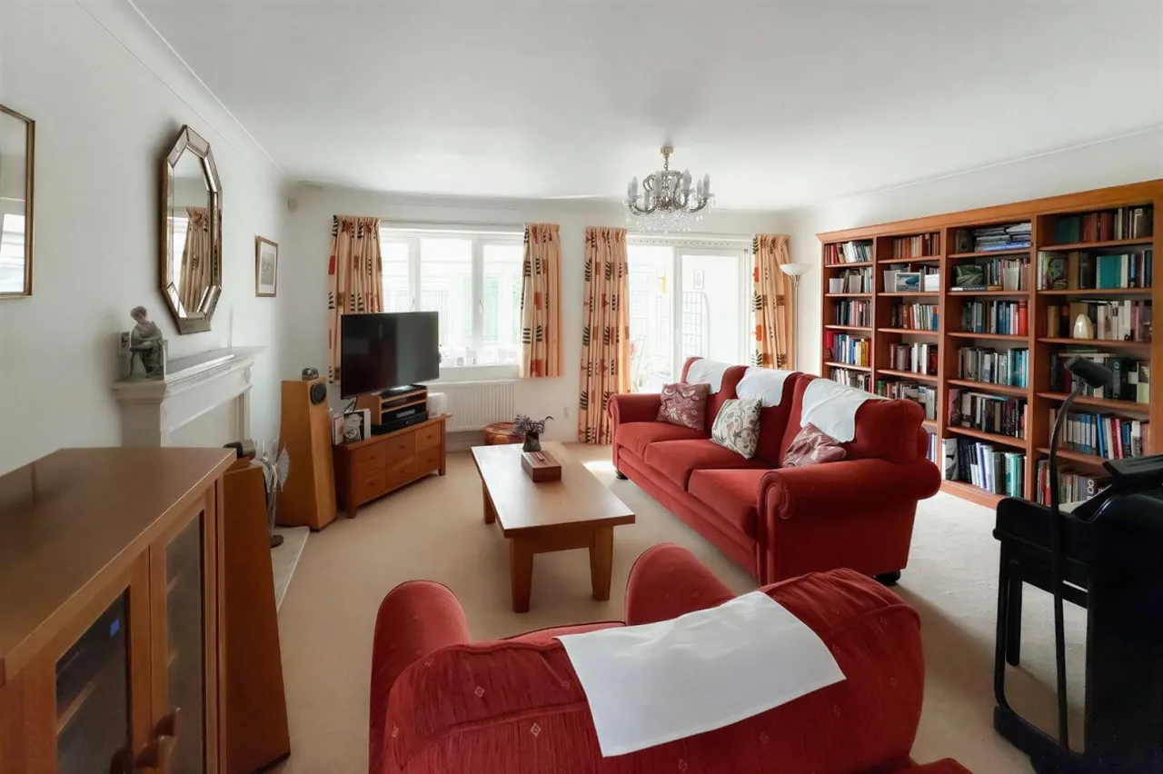 Rustington, Littlehampton, BN16, photo 3