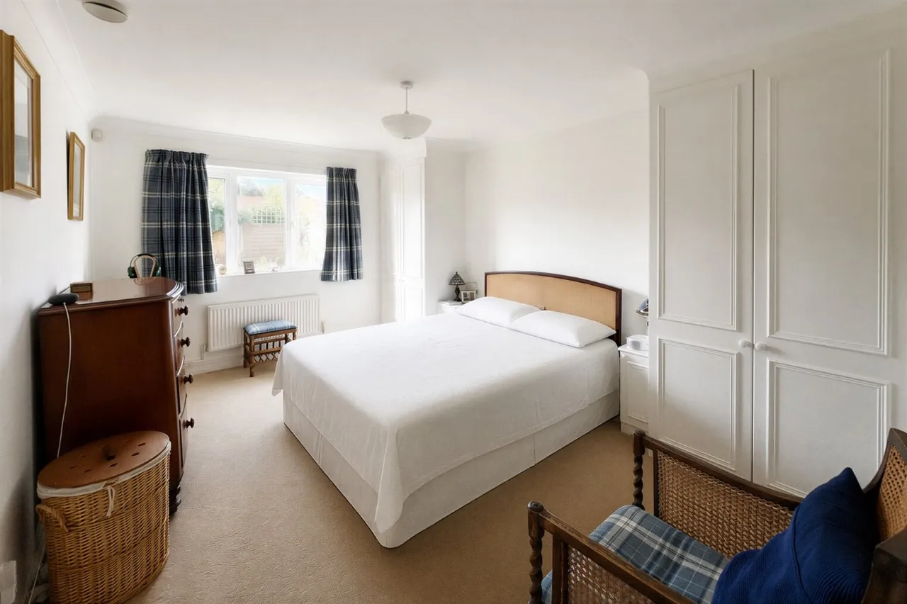 Rustington, Littlehampton, BN16, photo 18