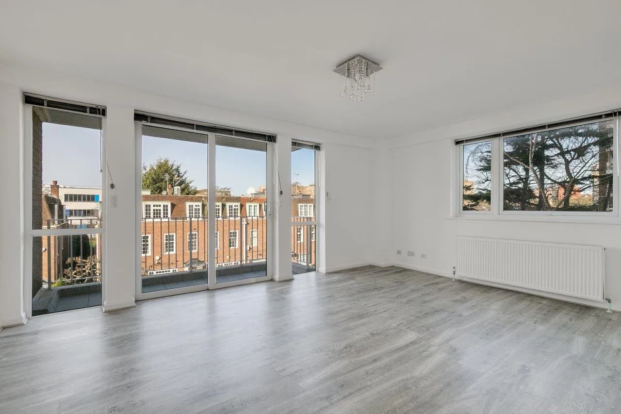 2 bed property for sale — Buttermere Court, Boundary Road, St Johns Wood, London, NW8 6NR