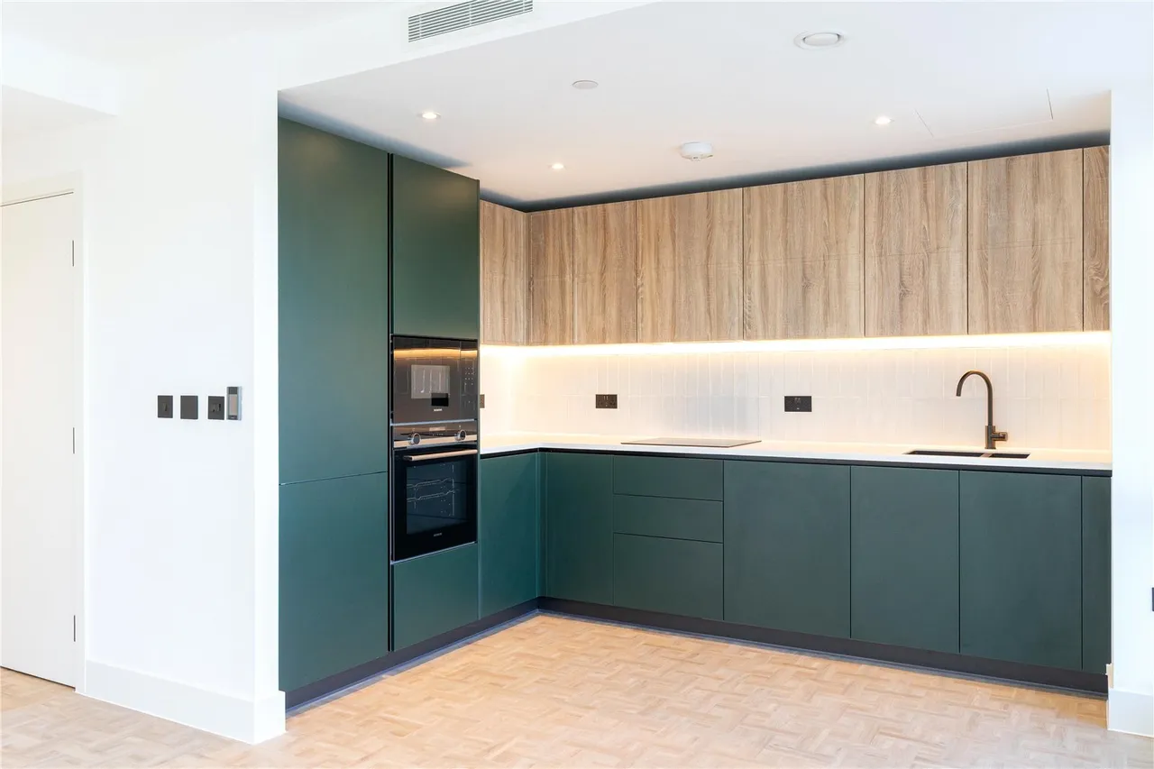 The Arrival, One Clapham, SW11, photo 3