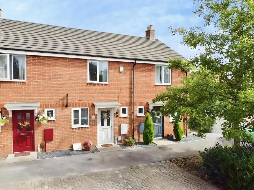 2 bed house for sale — Sansome Drive, Hinckley, Leicestershire, LE10