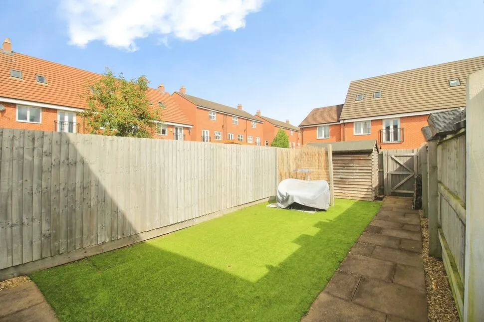 Sansome Drive, Hinckley, Leicestershire, LE10, photo 11