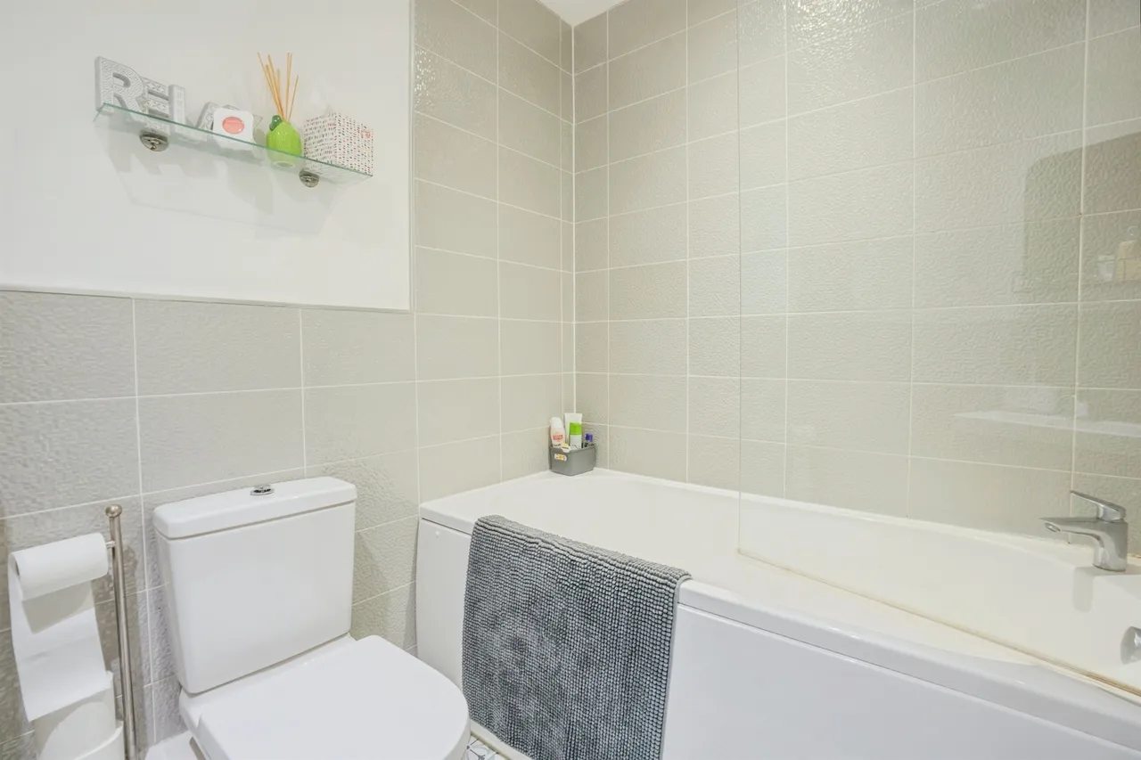 Samuel Fox Avenue, Deepcar, S36, photo 16