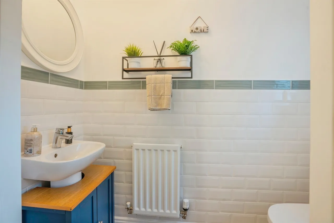 Samuel Fox Avenue, Deepcar, S36, photo 17
