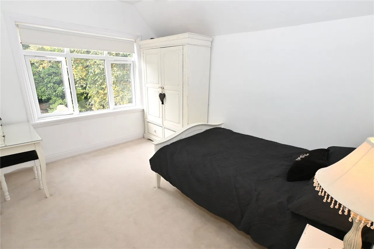 Ashfield Avenue, Kings Heath, B14, photo 20