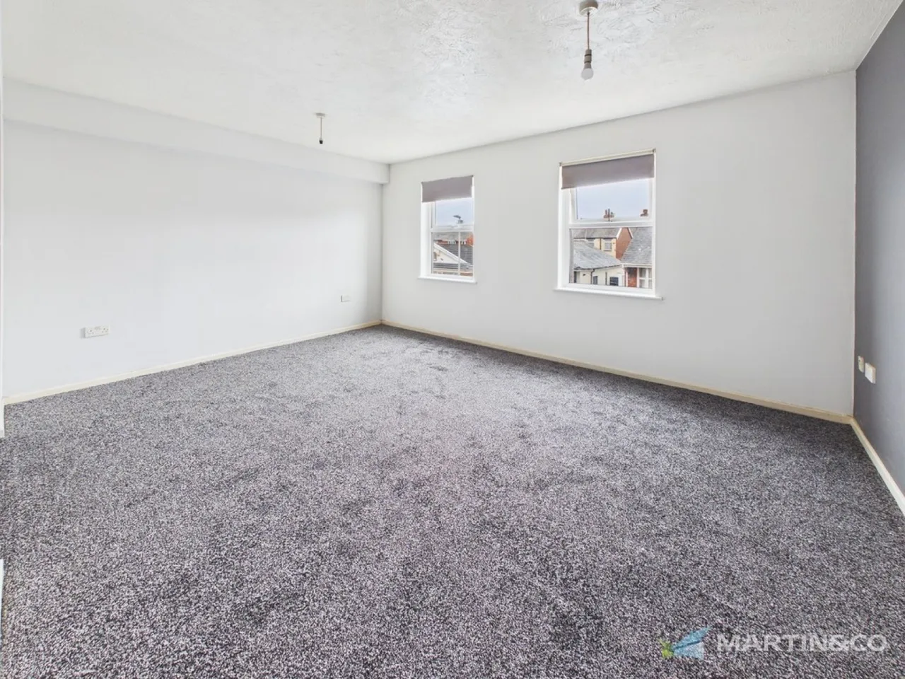 Claughton Mansions, Blackpool, FY4, photo 2