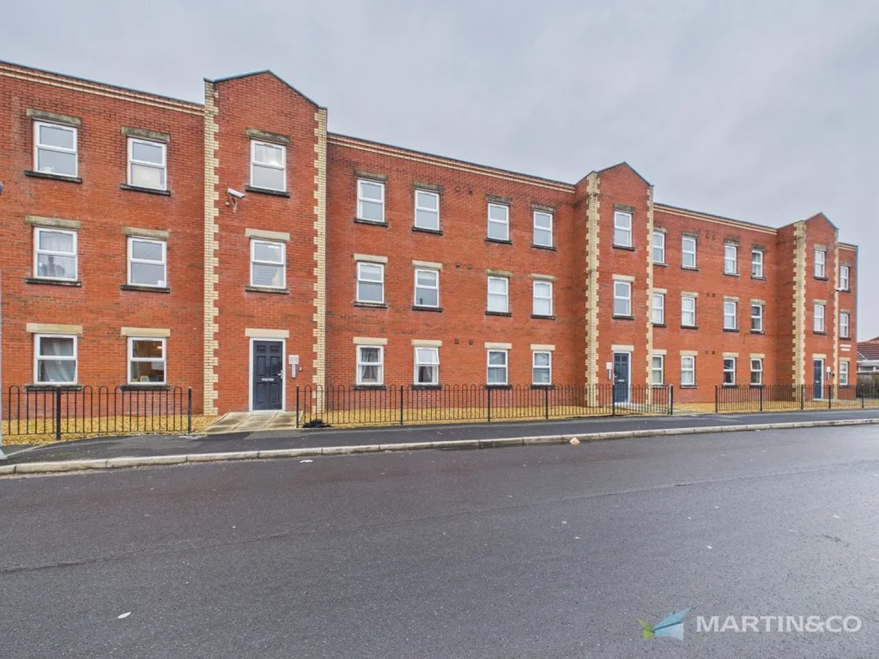 2 bed flat for sale, Claughton Mansions, Blackpool, FY4