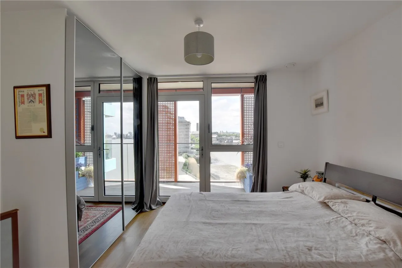 Gordian Apartments, 34 Cable Walk, Greenwich, London, SE10, photo 9