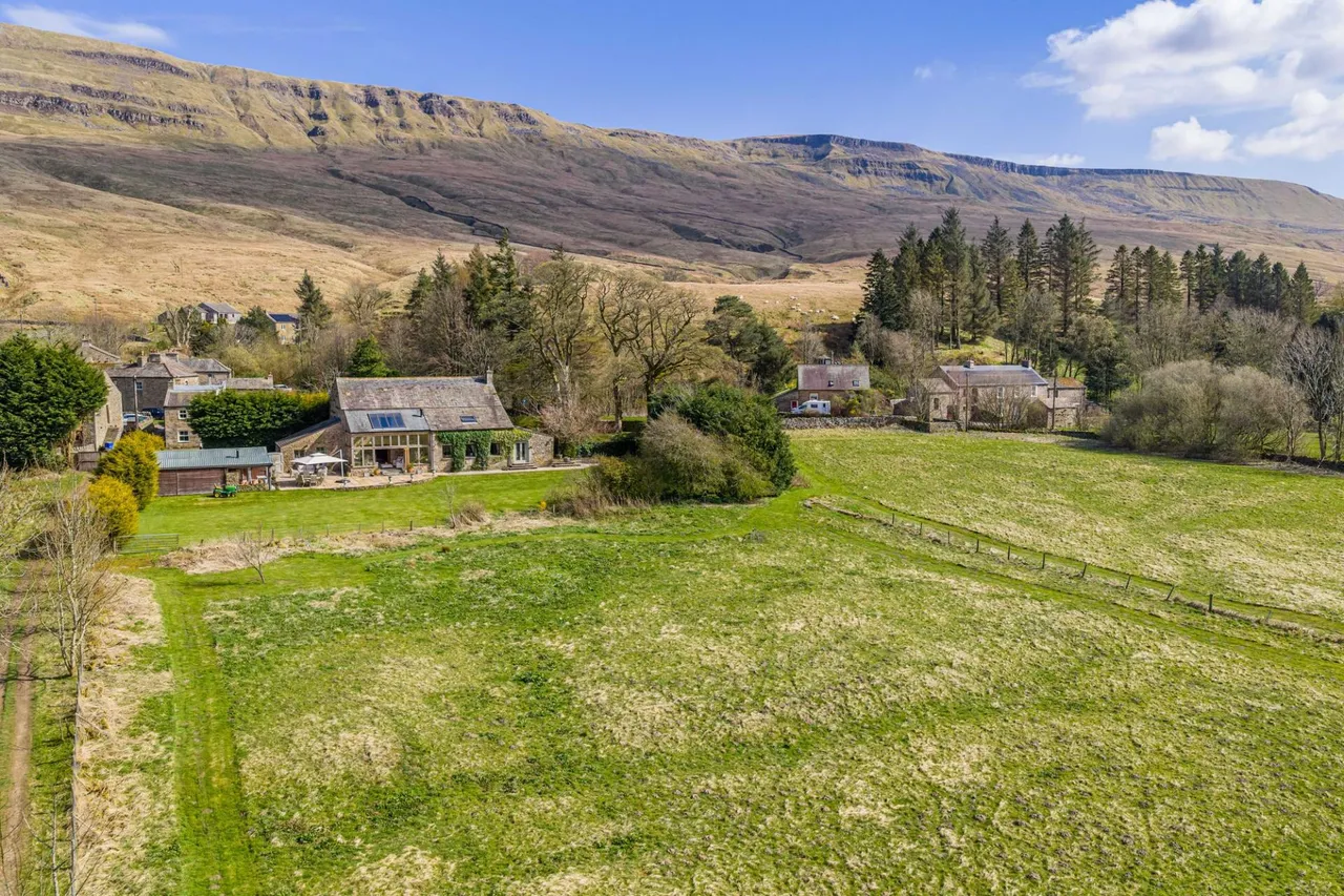 Eden Grange, Outhgill, CA17, photo 32