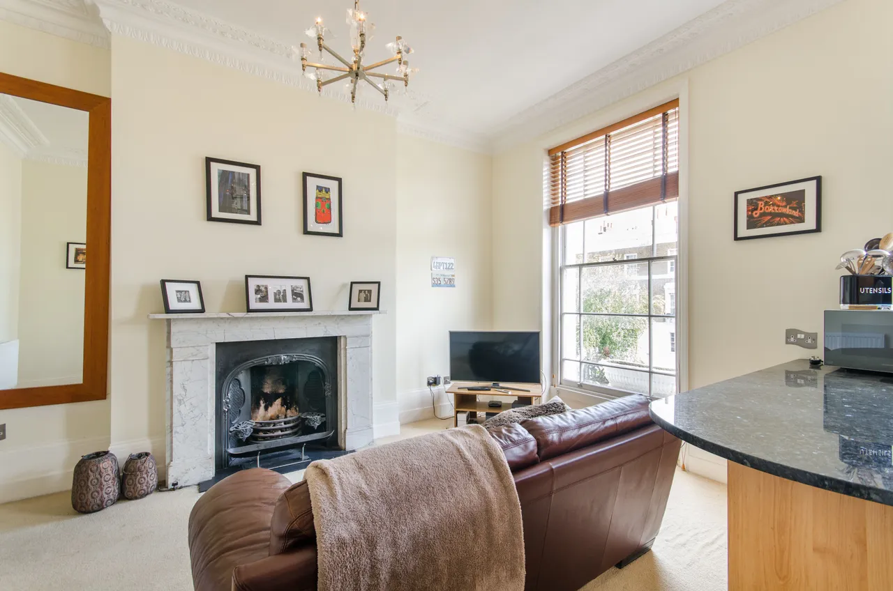 Flat 2, 17 St Anns Terrace, London, photo 5