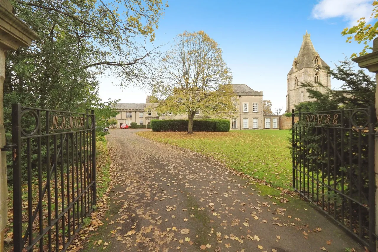 Manor House, Mansfield, NG19, photo 15