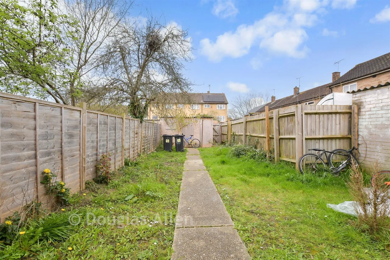 Wickhay, Basildon, SS15, photo 2