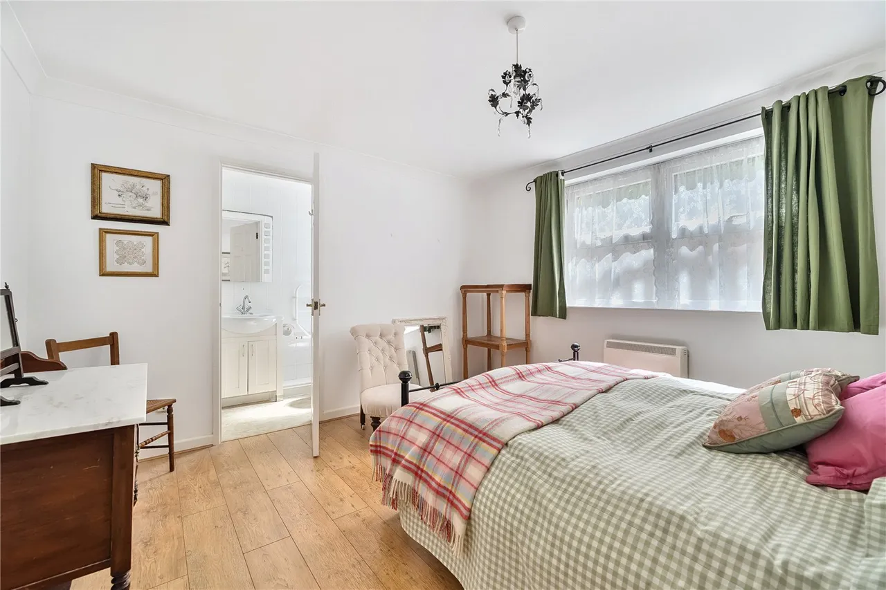 Cliff Road, Perranporth, TR6, photo 5