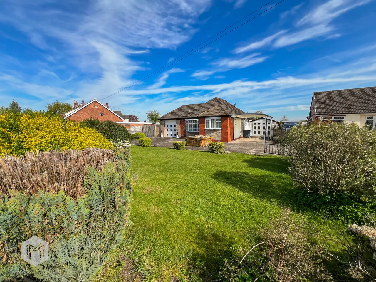 Glazebrook Lane, Glazebrook, Warrington, WA3 5AZ, photo 2