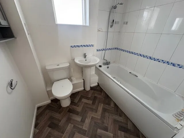 Avonmouth Road, Avonmouth, BS11, photo 6