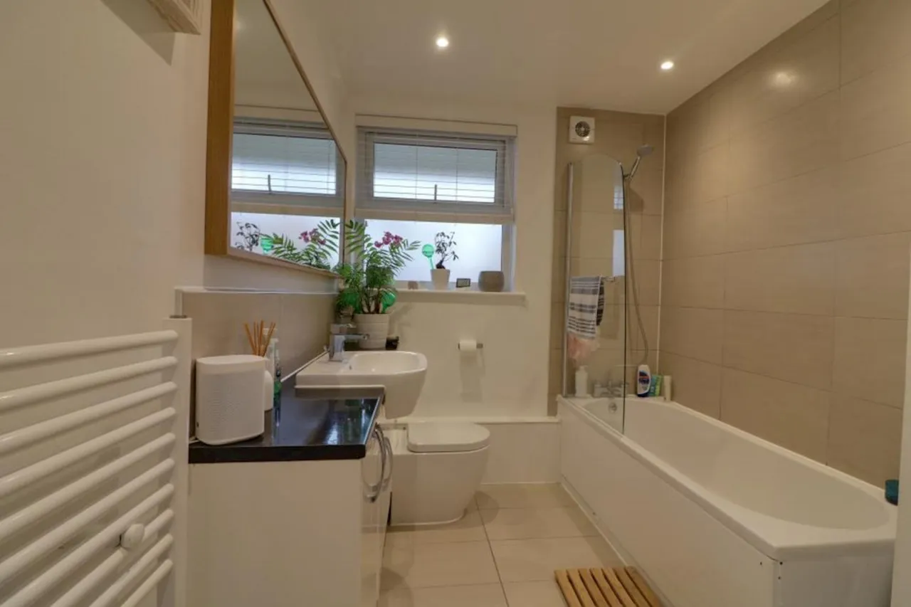 Riverside Mansions, E1W, photo 11