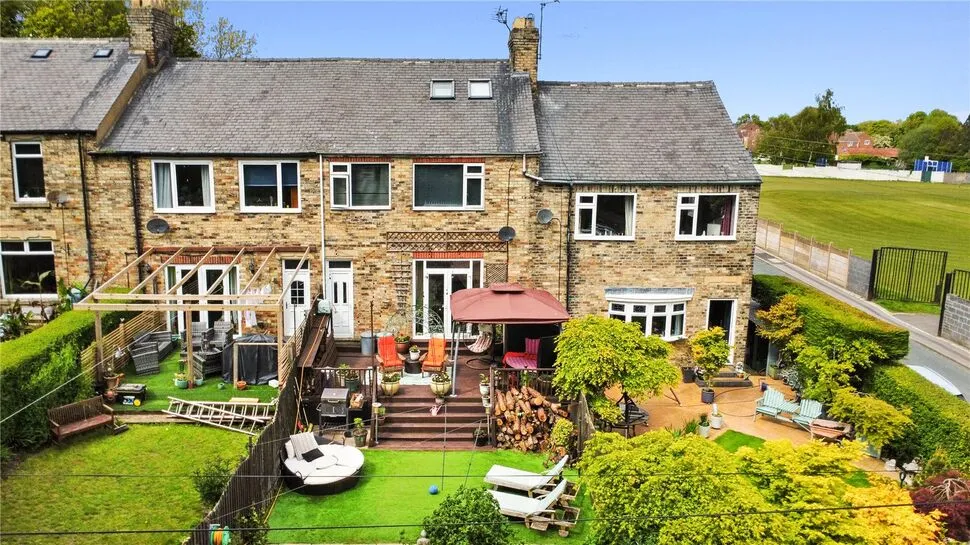 5 bed house for sale, South View, Kimblesworth, DH2