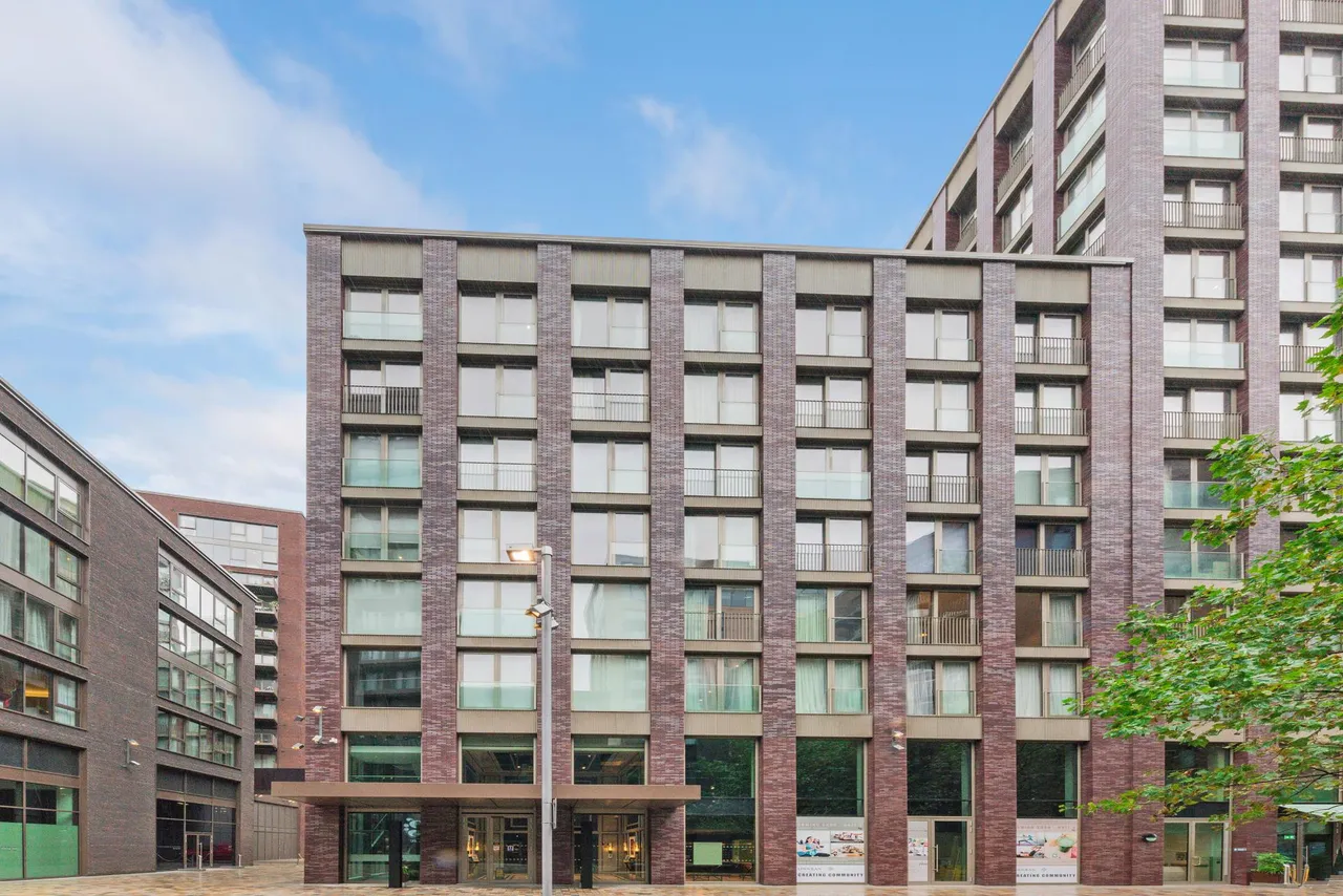 Embassy Gardens, Nine Elms, SW11, photo 10