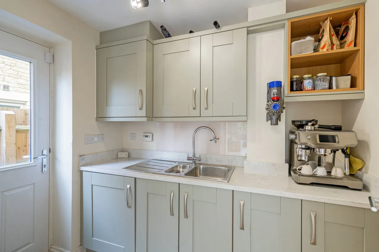 Trubshaw Way, Fairford, GL7, photo 7