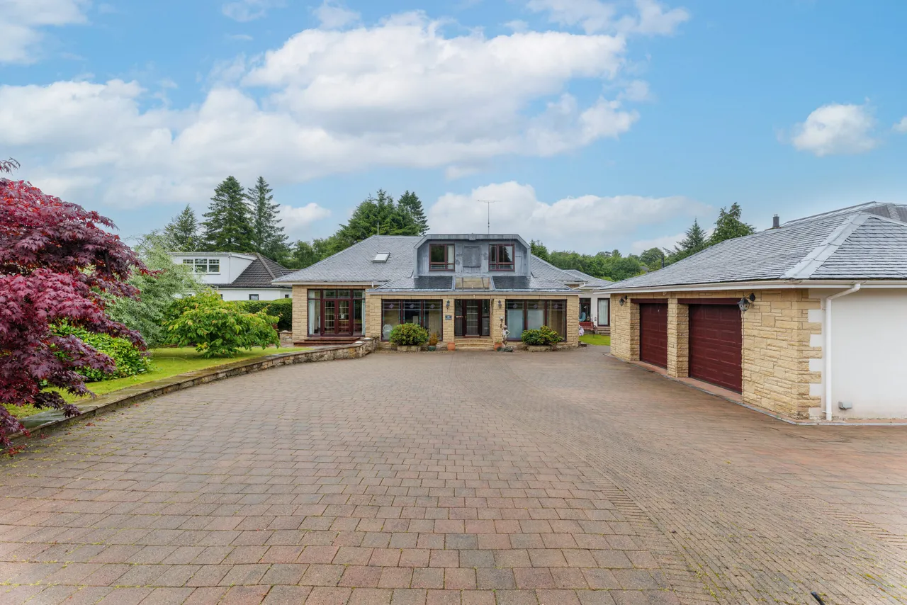 28 Stirling Drive, Bearsden, G61 4NU, photo 35