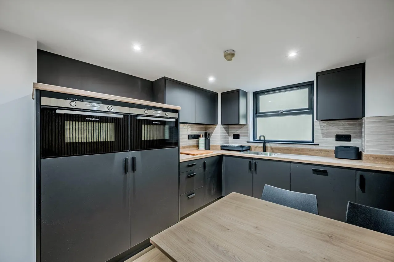 High Street, holywood, BT18, photo 11