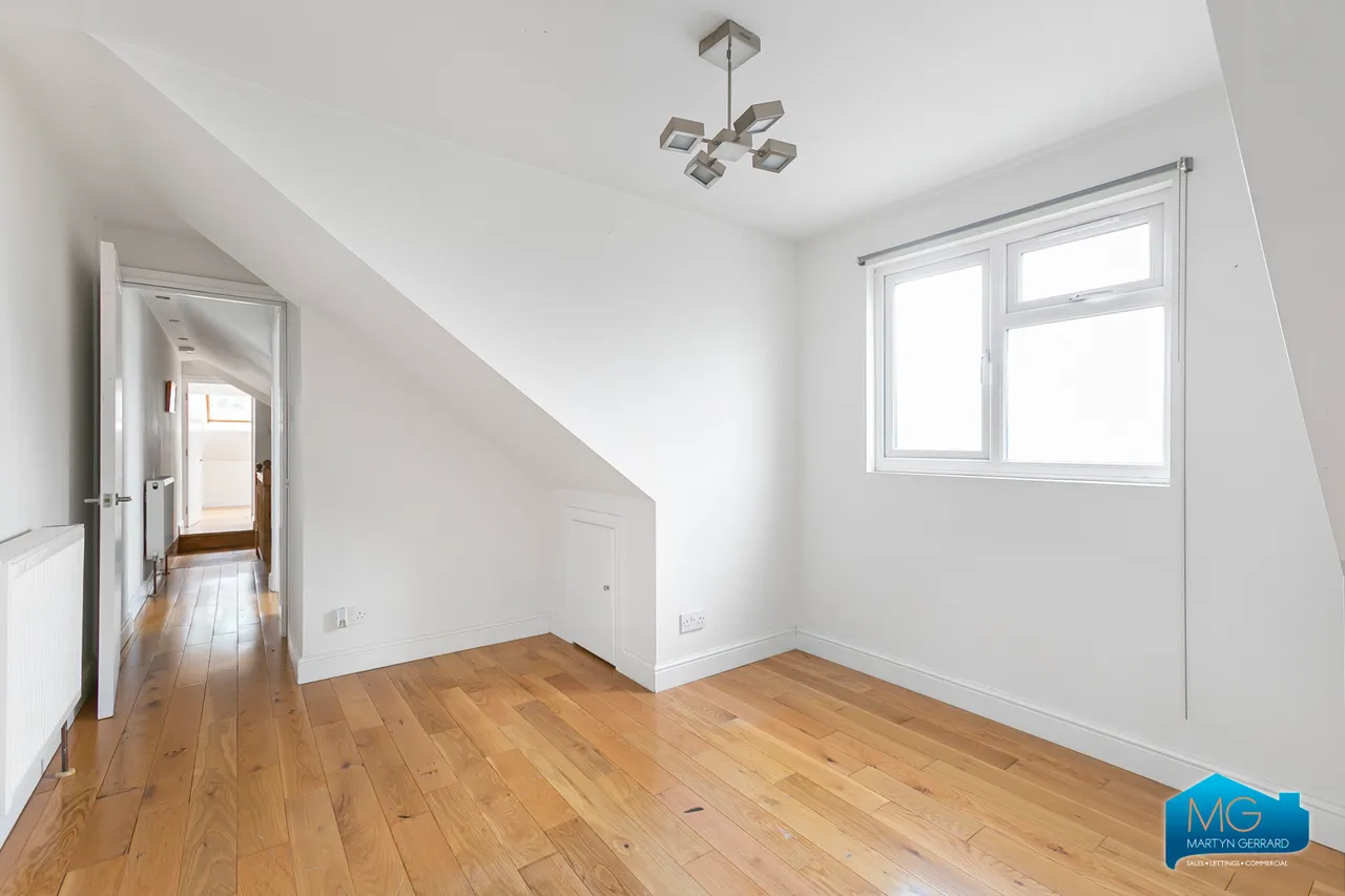 Park Road, New Barnet, EN4, photo 7