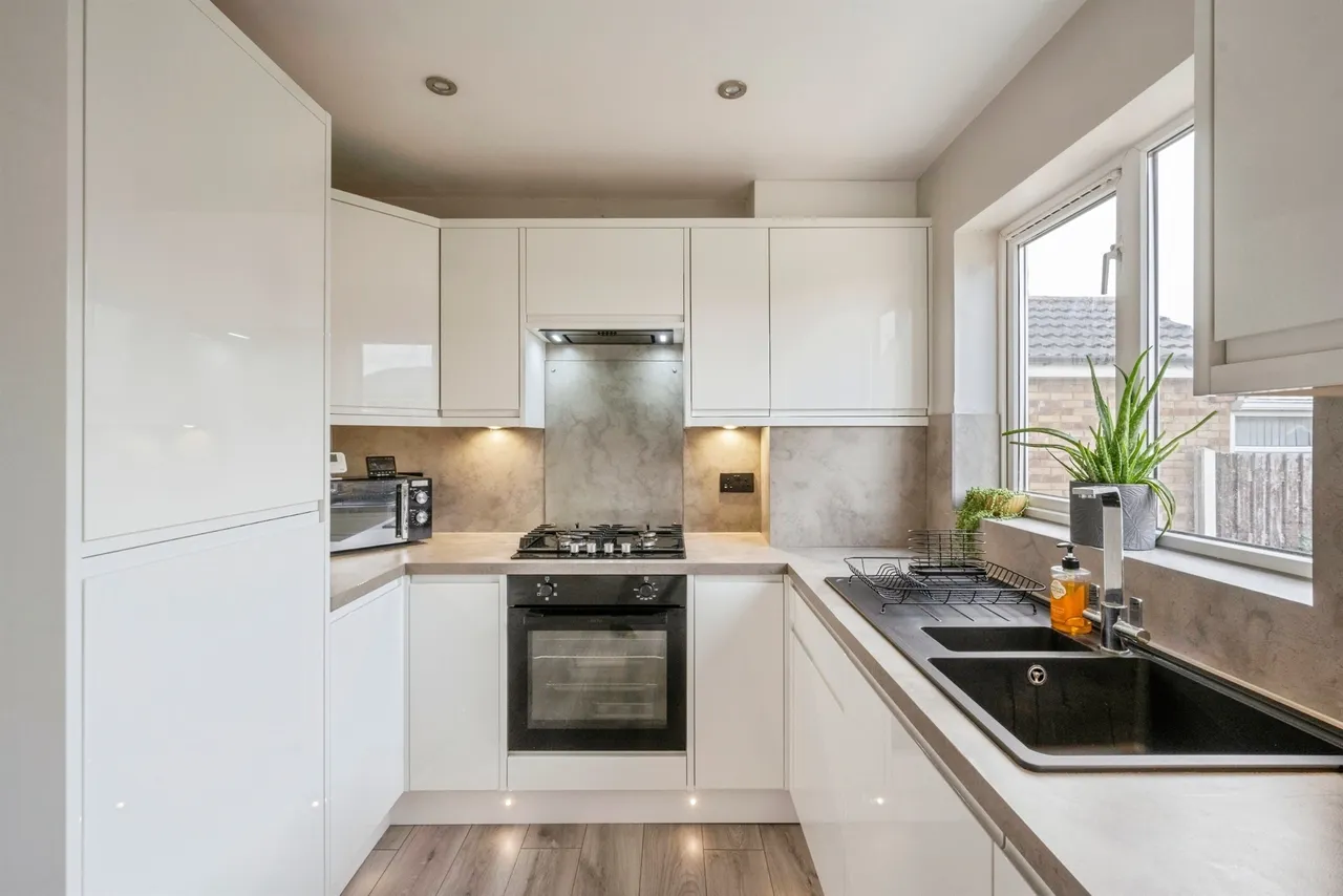 Chatsworth Drive, Rossington, DN11, photo 5