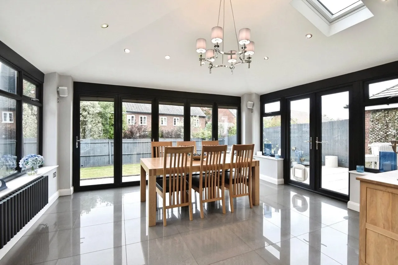 Amherst Place, Barlaston, Stoke-on-Trent, Staffordshire, ST12, photo 3