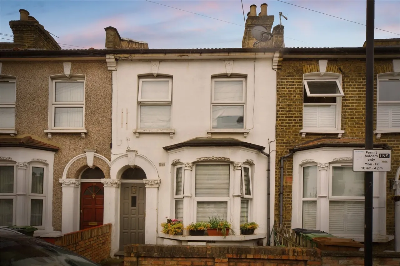 Nutfield Road, London, E15, photo 12