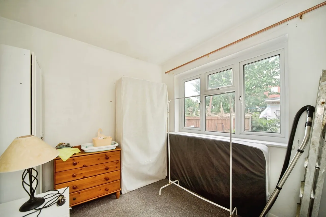Nutfield Road, London, E15, photo 11