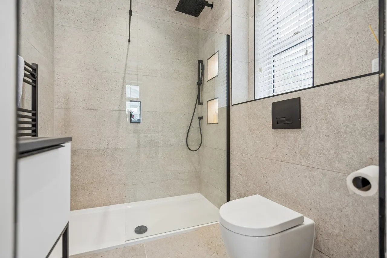 Cawdor Crescent, Dunblane, FK15, photo 16