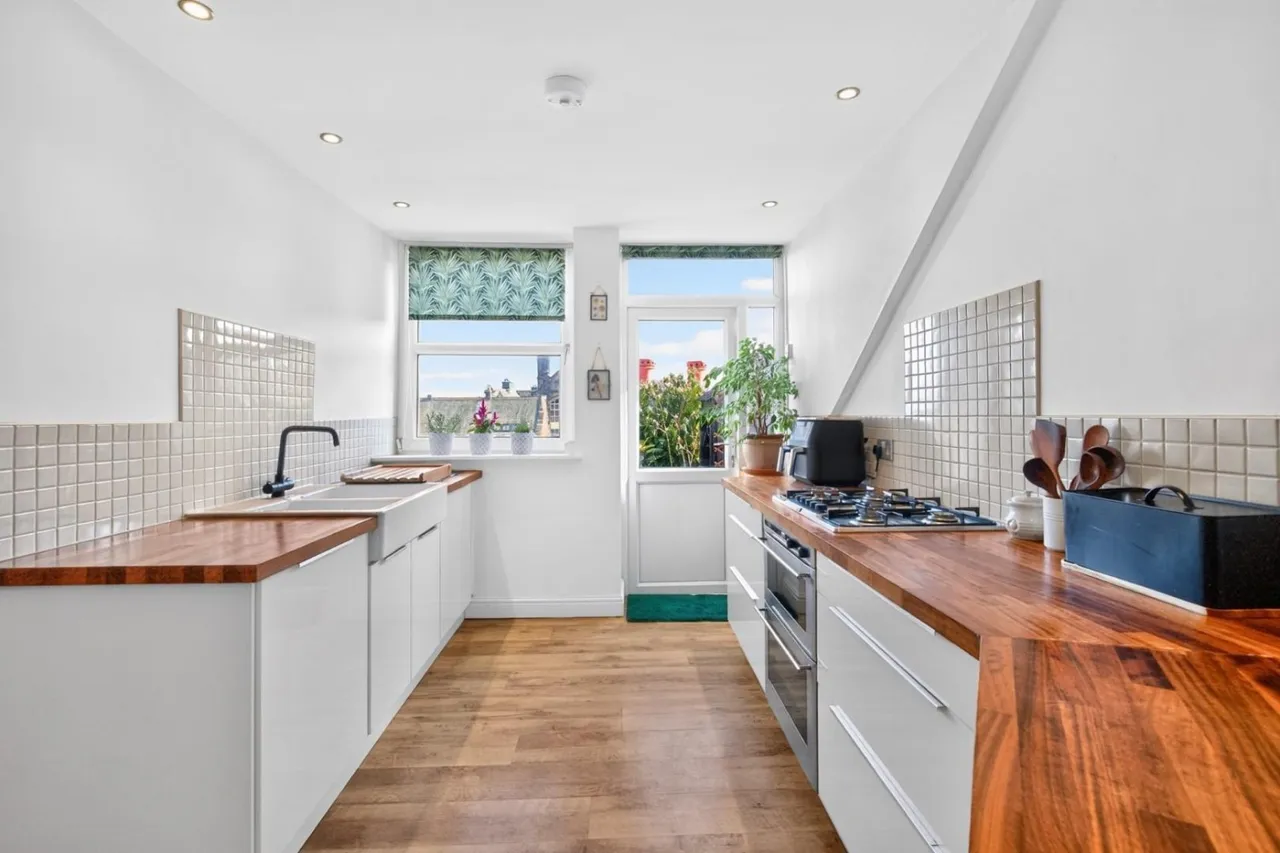 Valley Drive, Harrogate, HG2, photo 11