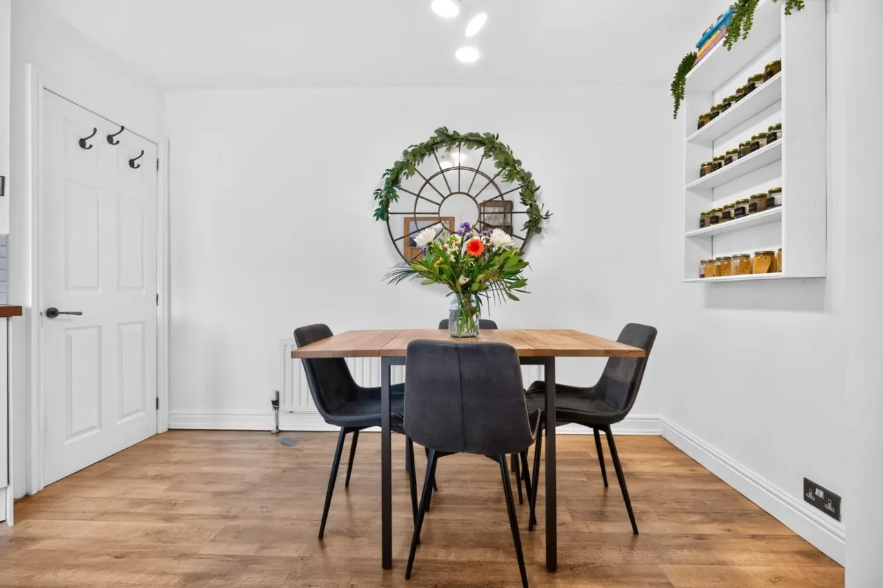 Valley Drive, Harrogate, HG2, photo 10