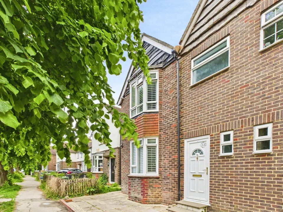 Leith View Road, Horsham, photo 10