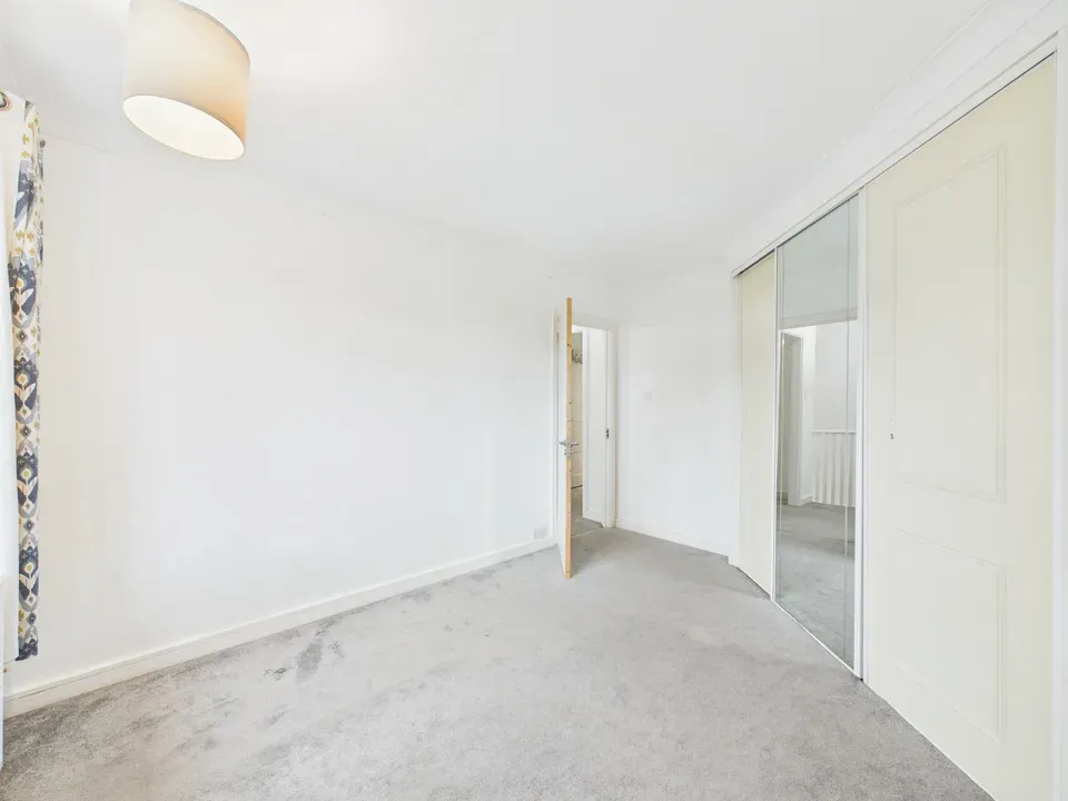 Leith View Road, Horsham, photo 11