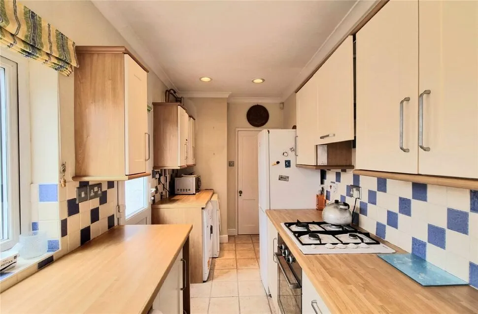 Crescent Road, Old Town, Hemel Hempstead, Hertfordshire, HP2, photo 11