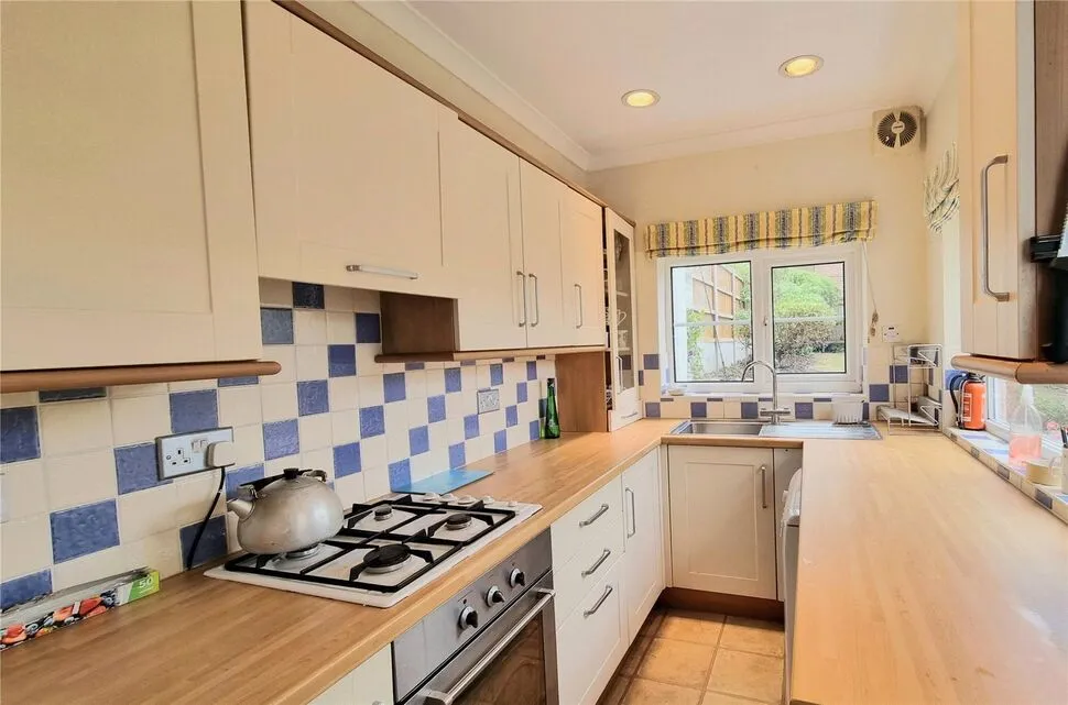 Crescent Road, Old Town, Hemel Hempstead, Hertfordshire, HP2, photo 5