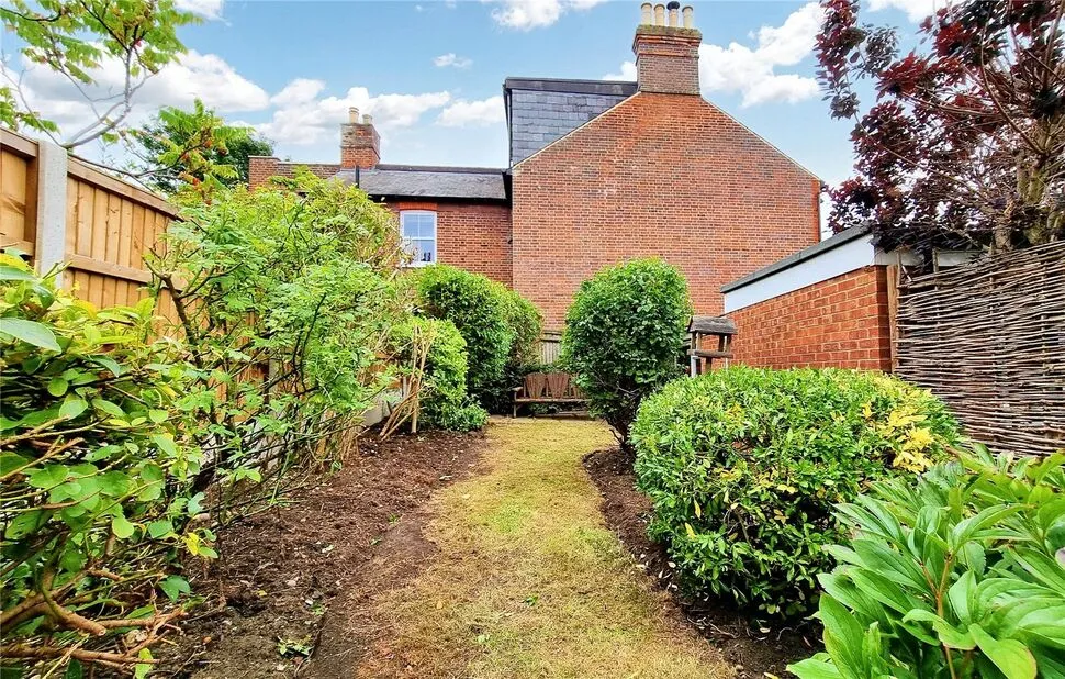Crescent Road, Old Town, Hemel Hempstead, Hertfordshire, HP2, photo 9