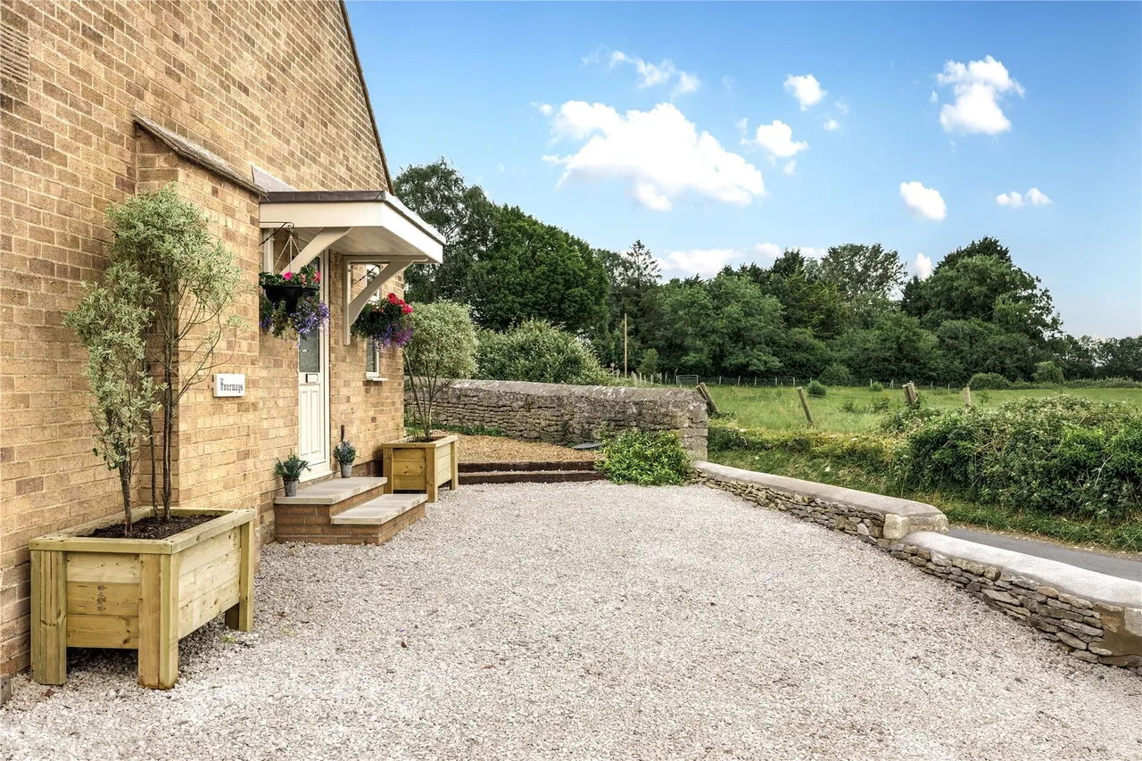 North Street, Islip, OX5, photo 22