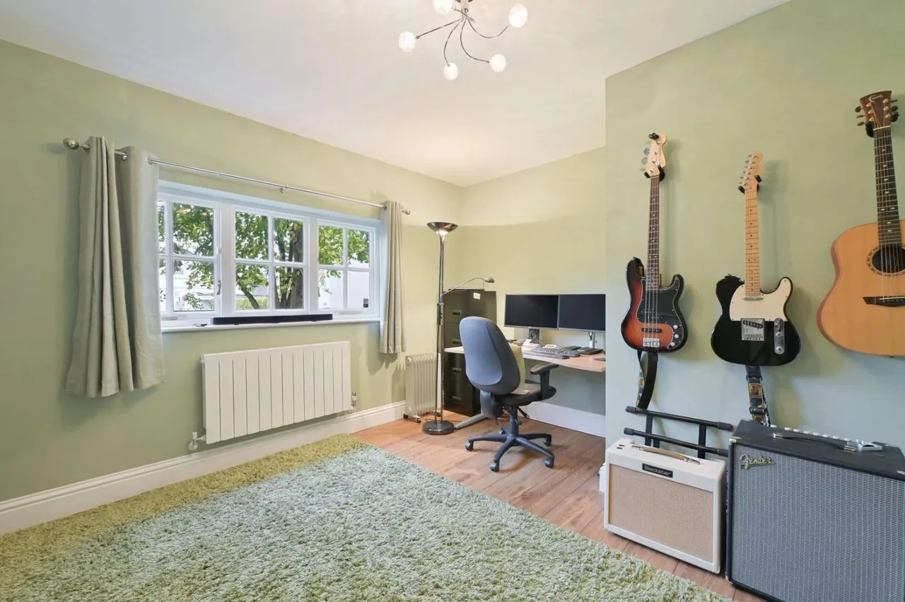 Milton Road, Wokingham, RG40, photo 16