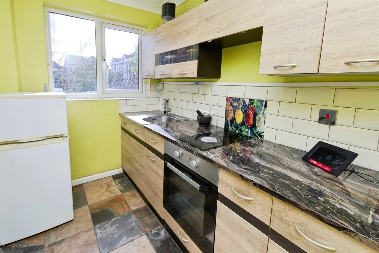 Sedgefield Road, Branston, DE14, photo 3
