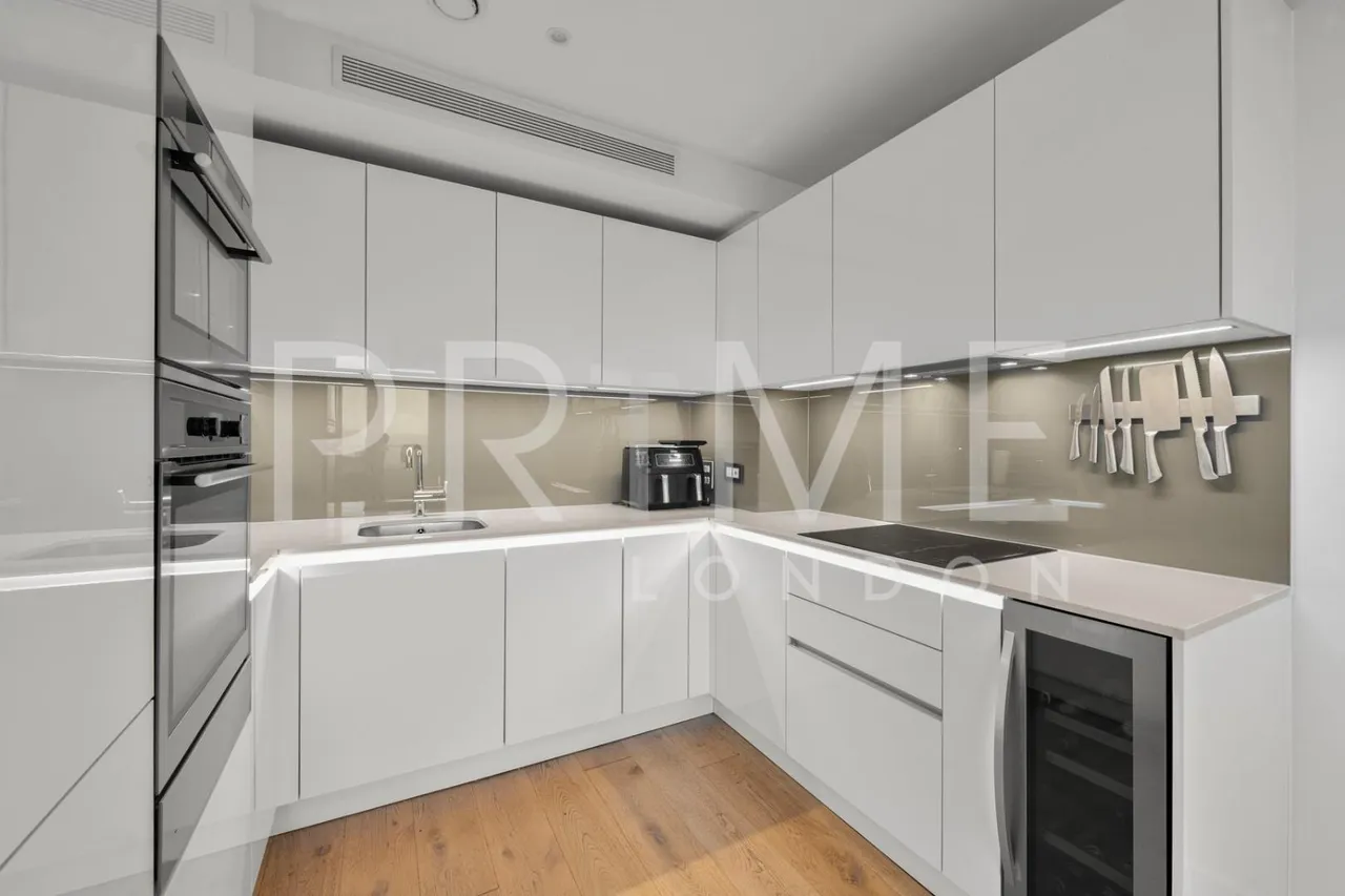 Lombard Road, Battersea, SW11, photo 5